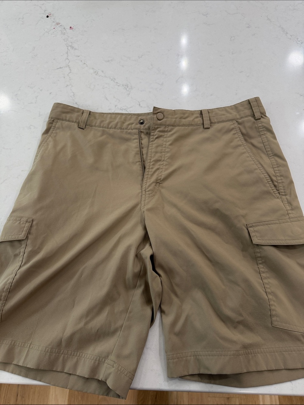 Nike Men's Tan Flat-Front Shorts
